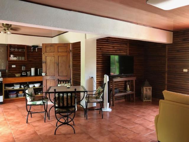 Casa Toucan Mit Privat Pool Near Np Ballena أوفيتا المظهر الخارجي الصورة